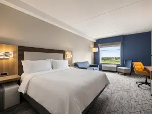 Holiday Inn Express Strathroy
