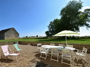 Mansion in Burgundy Near Morvan Natural Park
