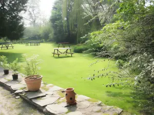 Walford Court