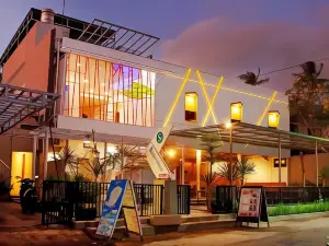 Poppies Senggigi Hostel