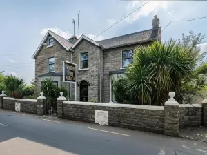 Riverdale House B&B