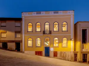 Bacharéis Charming House
