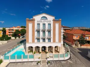 Residence Hotel Alba Palace