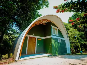 Mookanana Jungle Resort and Spa