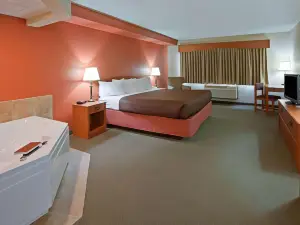 AmericInn by Wyndham Wetmore Munising
