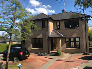 Arron House