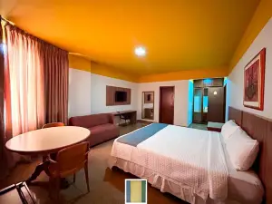 Hotel Oscar Gold