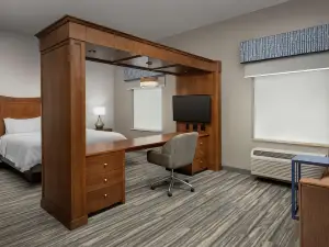 Hampton Inn & Suites Holly Springs