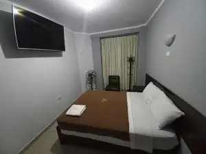 Hostal Roggerio Srl