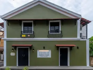 La Maison by Dia Hotels and Homes