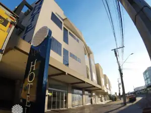 Mac Hotel