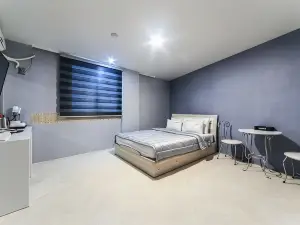 Busan Dadaepo Coza 837