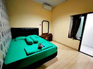 De Patuk Homestay