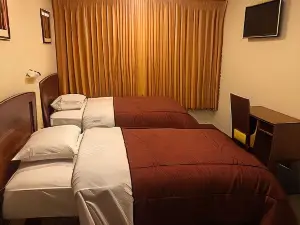 Illariy Hotel