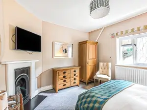 Tilehouse Lodge