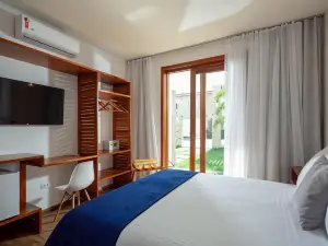 Aiolos Hotel & Discoveries