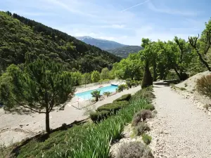 Chambre Une fenêtre Sur le Ventoux la Clue