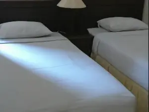 Hotel Archie 2