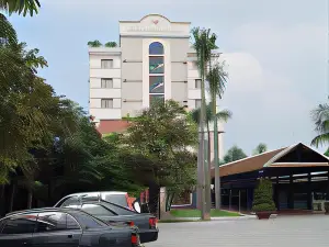 Hoang Yen Hotel