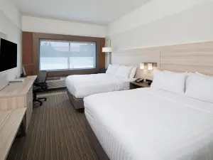 Holiday Inn Express & Suites Michigan City