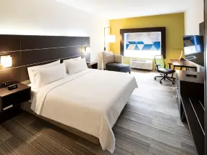 Holiday Inn Express & Suites Chicago West - ST Charles