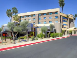 DoubleTree by Hilton Phoenix North
