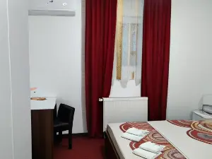 Motel Dreams