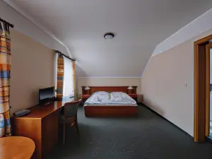 Hotel Taverna
