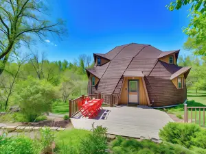 Geodesic Dome House 18 Acres on Baraboo River!