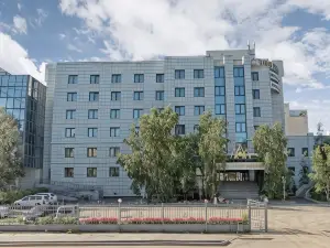 Тыгын Дархан