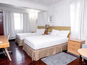 Ocean's Edge Lodge Restaurant & Bar