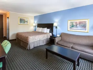 Days Inn by Wyndham Norman