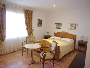 Le Mas de l'Amandier