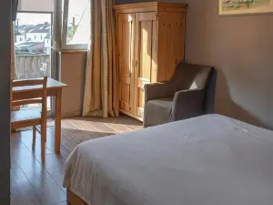 Hotel Piano 2 - Mont-St-Guibert - Louvain-la-Neuve