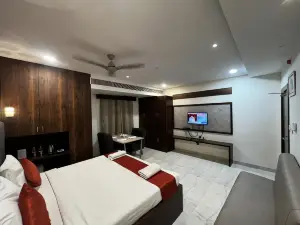 Hotel JB's Minerva Grand