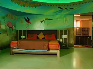 HV Beach Hotel