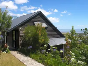 แกรฟตัน คอตเทจ แอนด์ ชาเล็ตส์