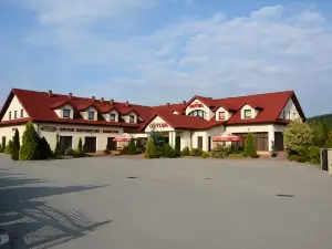 Hotel Ostoja