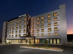 Courtyard Lake City