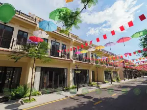 Lotus Hotel - Vườn Vua