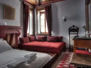 Nymfes Hotel