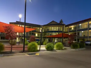 Regal Palms Resort