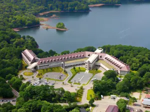Urabandai Lakeresort Nekomarikyu