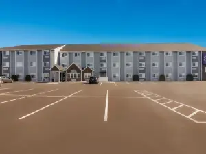 Sleep Inn & Suites Clarion, PA Near I-80