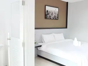 Avenue Residence