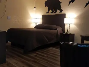 Frontier Lodge