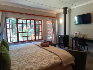 Ikamu's Lodge