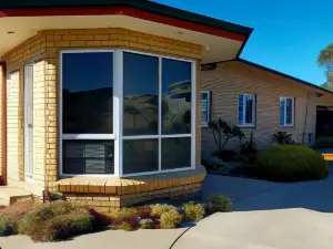 Bayview Motel