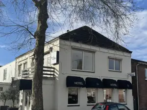 Hotel Emilia