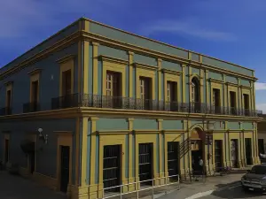 Hotel Santa Elena